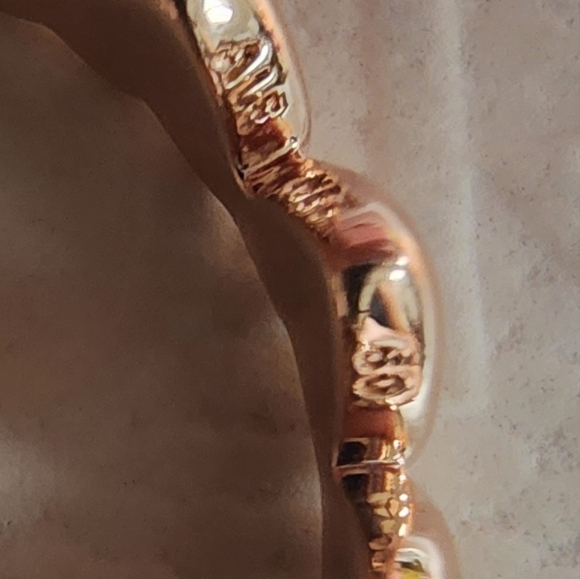 Pandora Row of Hearts Ring size 60 - Picture 9 of 10